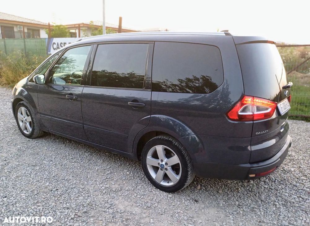 Ford Galaxy 1.6 TDCi Trend - 4