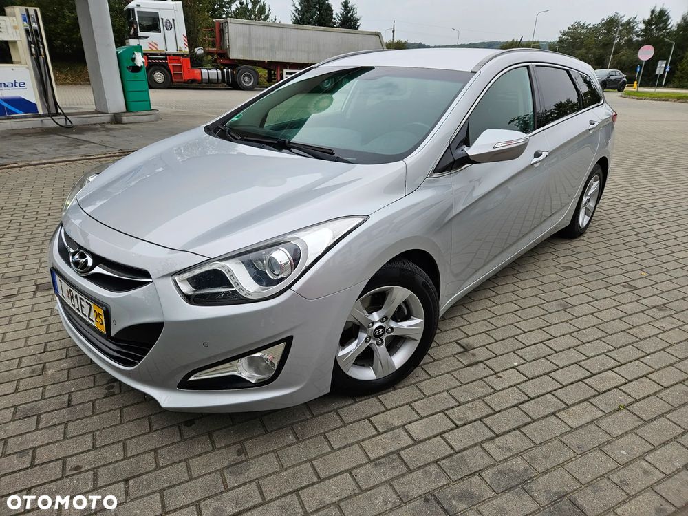 Hyundai i40 i40cw 1.7 CRDi Automatik Premium - 24