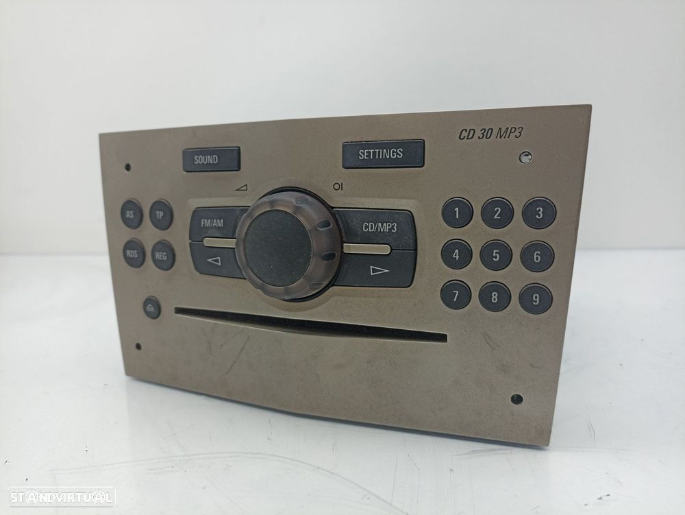 Rádio / auto-rádio OPEL Corsa D - 2