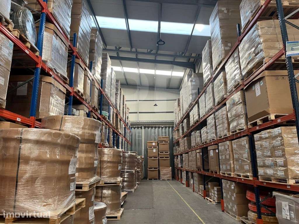 ARMAZÉM | ARRENDA | ALFENA - Grande imagem: 3/7