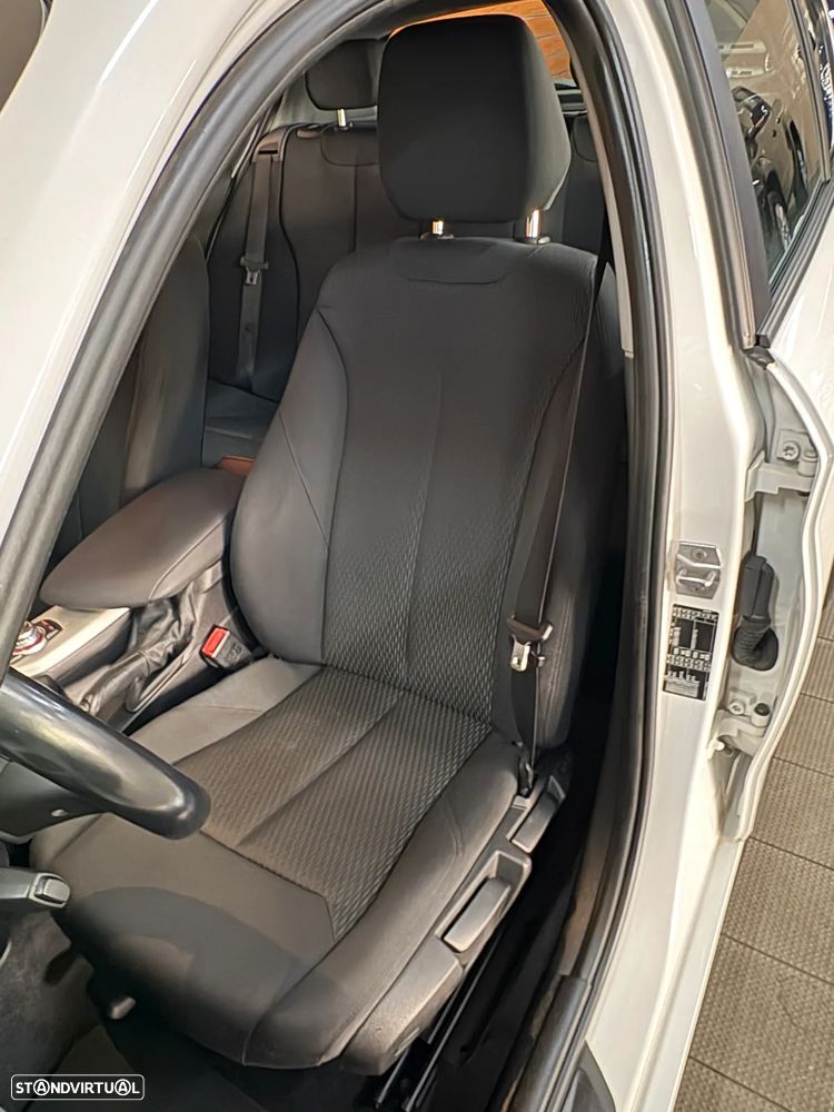 BMW 116 d Aut. M Sport - 12