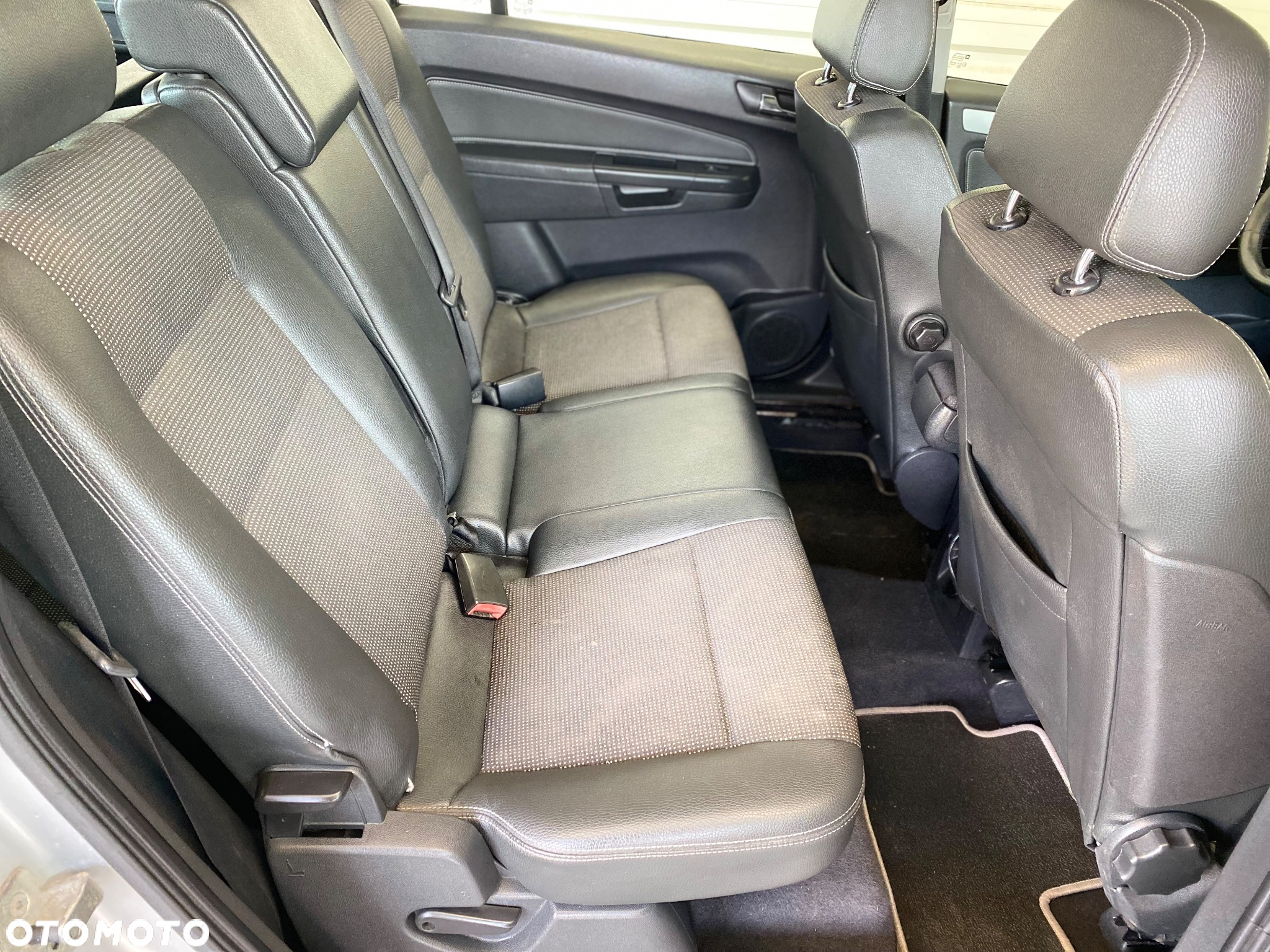 Opel Zafira 1.9 CDTI Elegance - 18