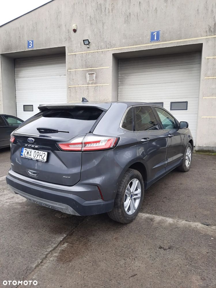 Ford Edge - 4