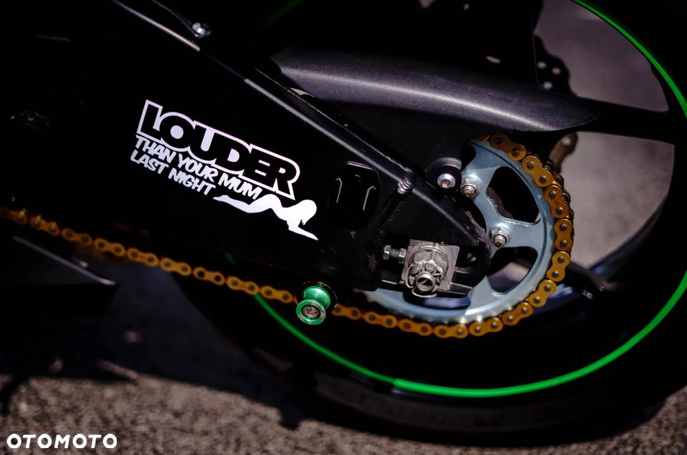 Kawasaki ZX - 18
