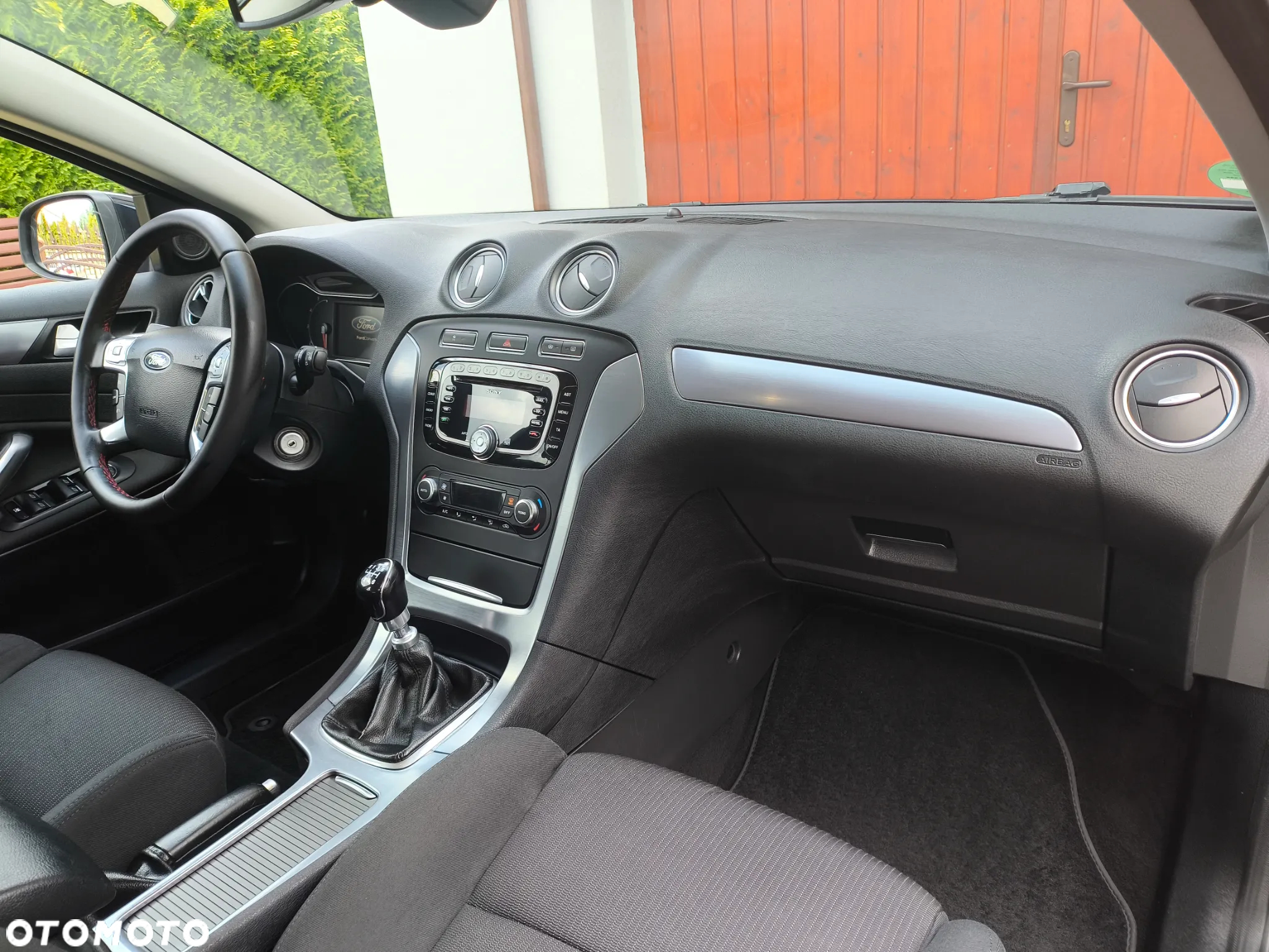 Ford Mondeo 2.0 TDCi Ghia - 9
