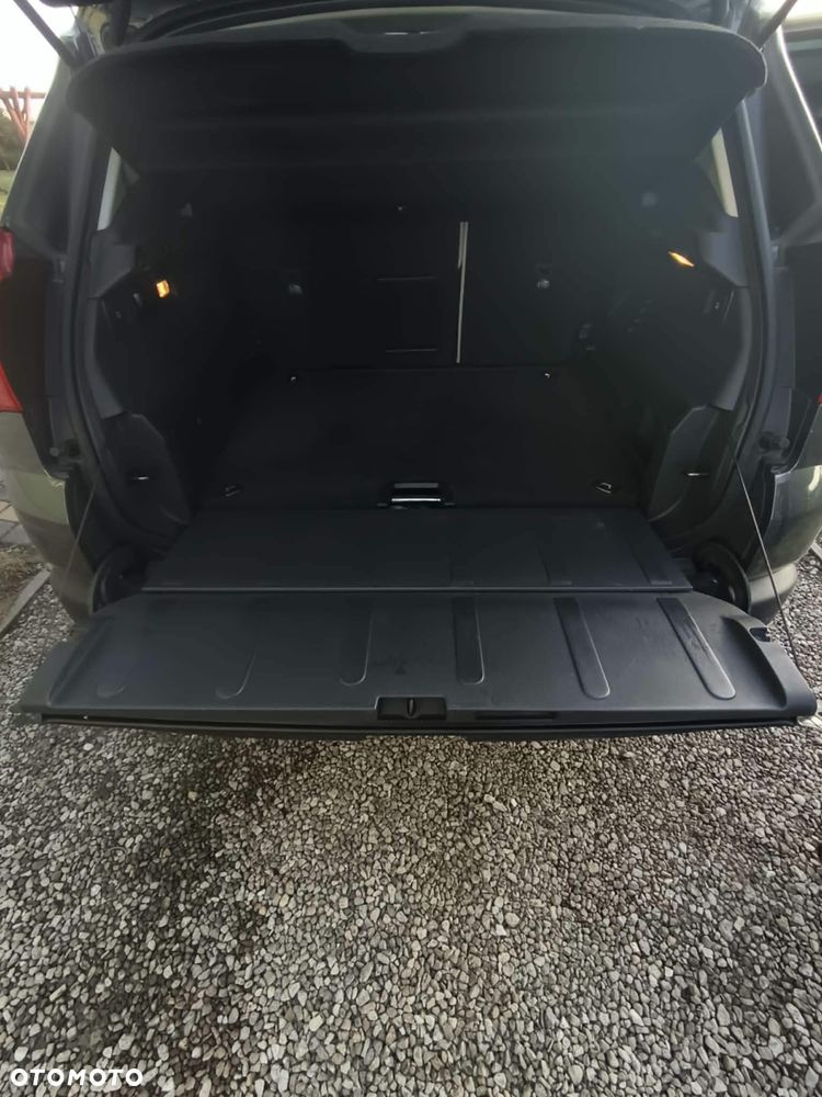 Peugeot 3008 1.6 Active - 6