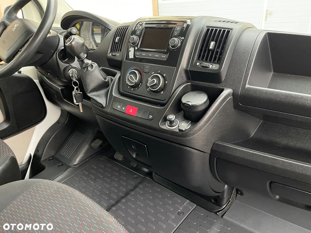 Peugeot Boxer Doka Brygadówka - 20