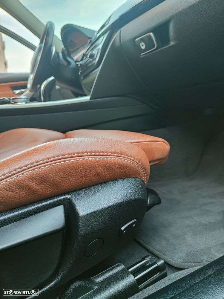 BMW 320 d Auto Line Sport - 31