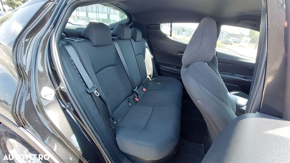 Toyota C-HR 1.8 HSD 122 CP 4x2 CVT Core - 16