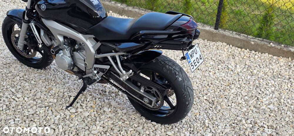 Yamaha FZ6 - 6