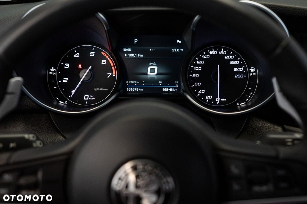 Alfa Romeo Giulia 2.0 Turbo Veloce Q4 - 19