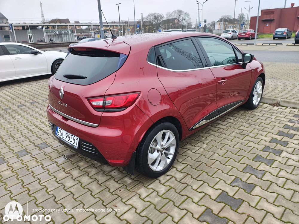 Renault Clio 1.2 16V Limited - 2