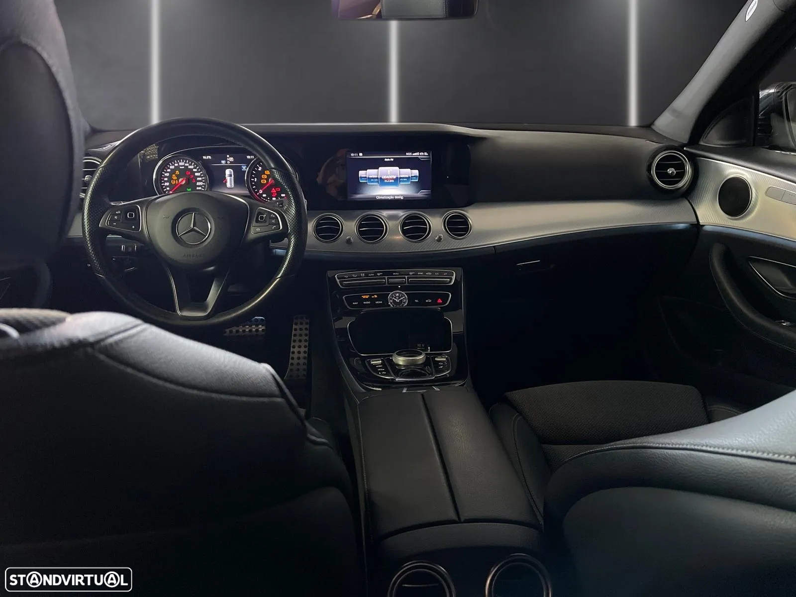Mercedes-Benz E 220 d 4-Matic All Terrain Avantgarde - 6