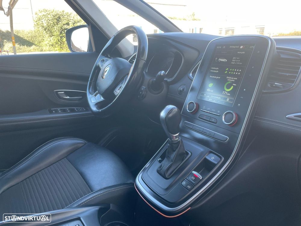 Renault Scénic BLUE dCi 120 EDC BUSINESS EDITION - 14
