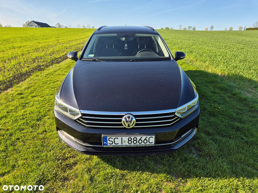 Volkswagen Passat 2.0 TDI SCR Comfortline DSG - 2