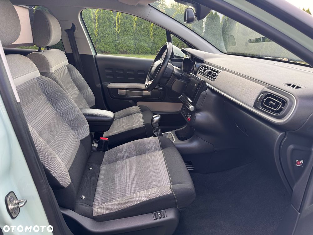 Citroën C3 Pure Tech 82 SHINE - 17
