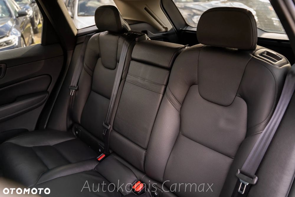 Volvo XC 60 T5 AWD Geartronic Momentum - 21