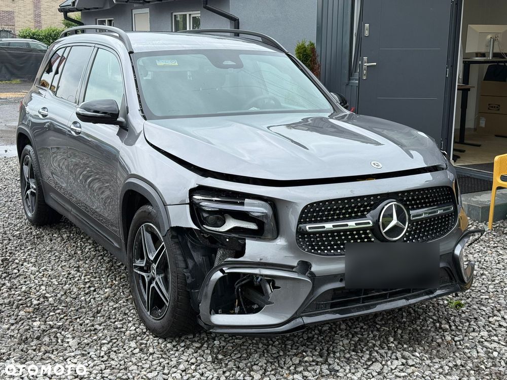 Mercedes-Benz GLB 200 AMG Line 7G-DCT - 11
