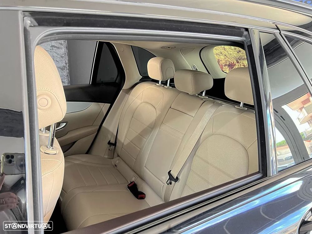 Mercedes-Benz GLC 300 e 4Matic - 26