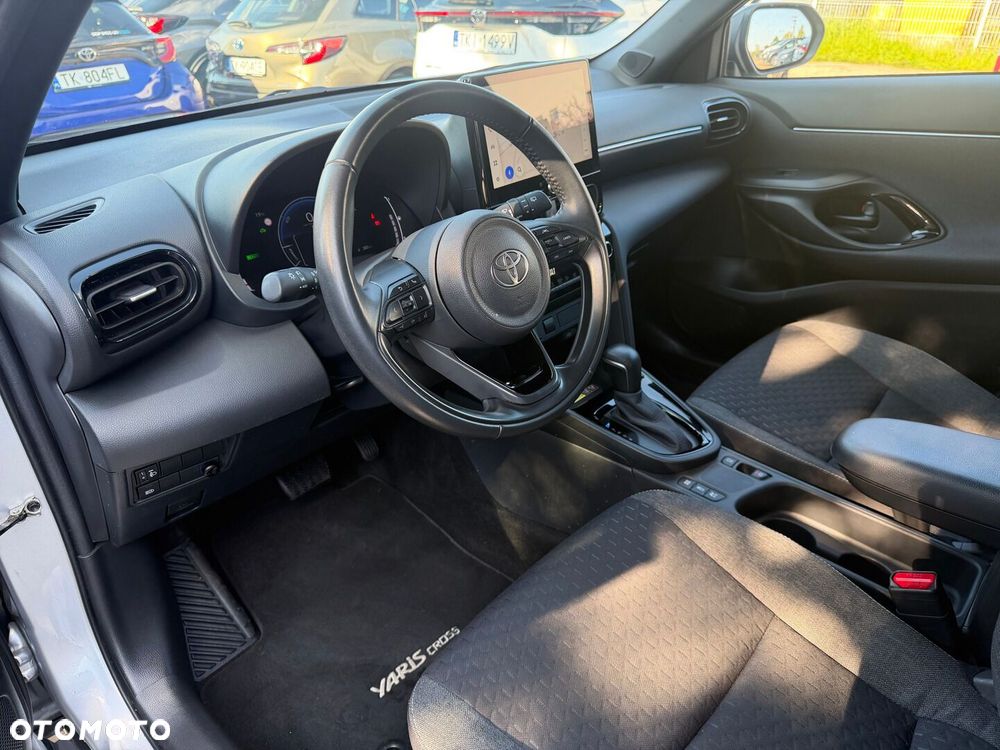 Toyota Yaris Cross 2024 photo 4