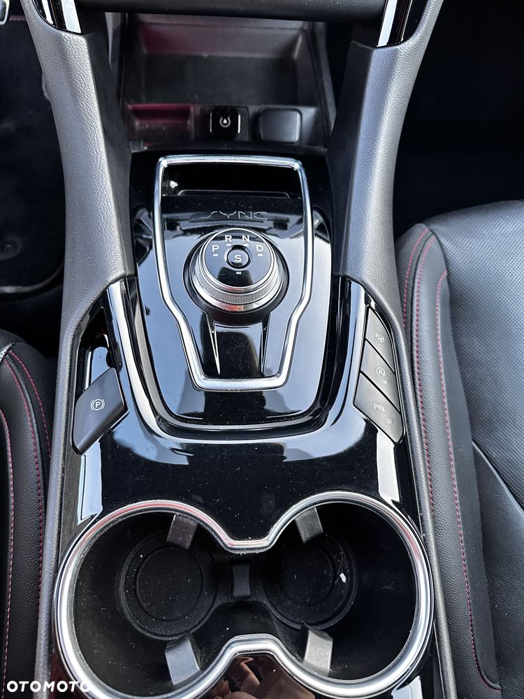 Ford Mondeo - 27