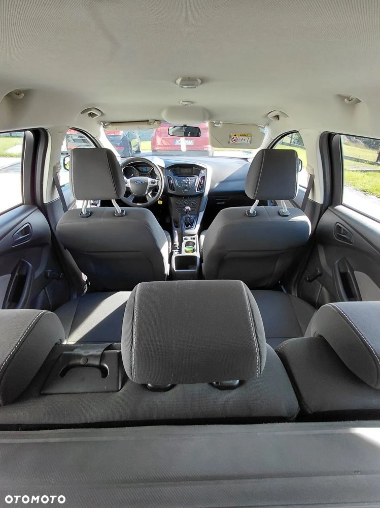 Ford Focus 1.0 EcoBoost Ambiente - 20