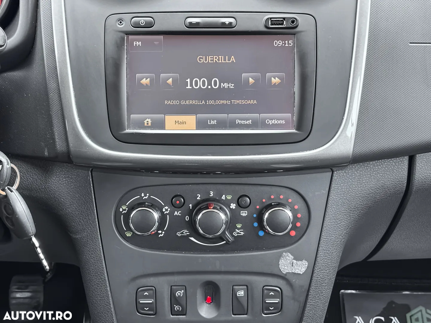 Dacia Sandero - 17