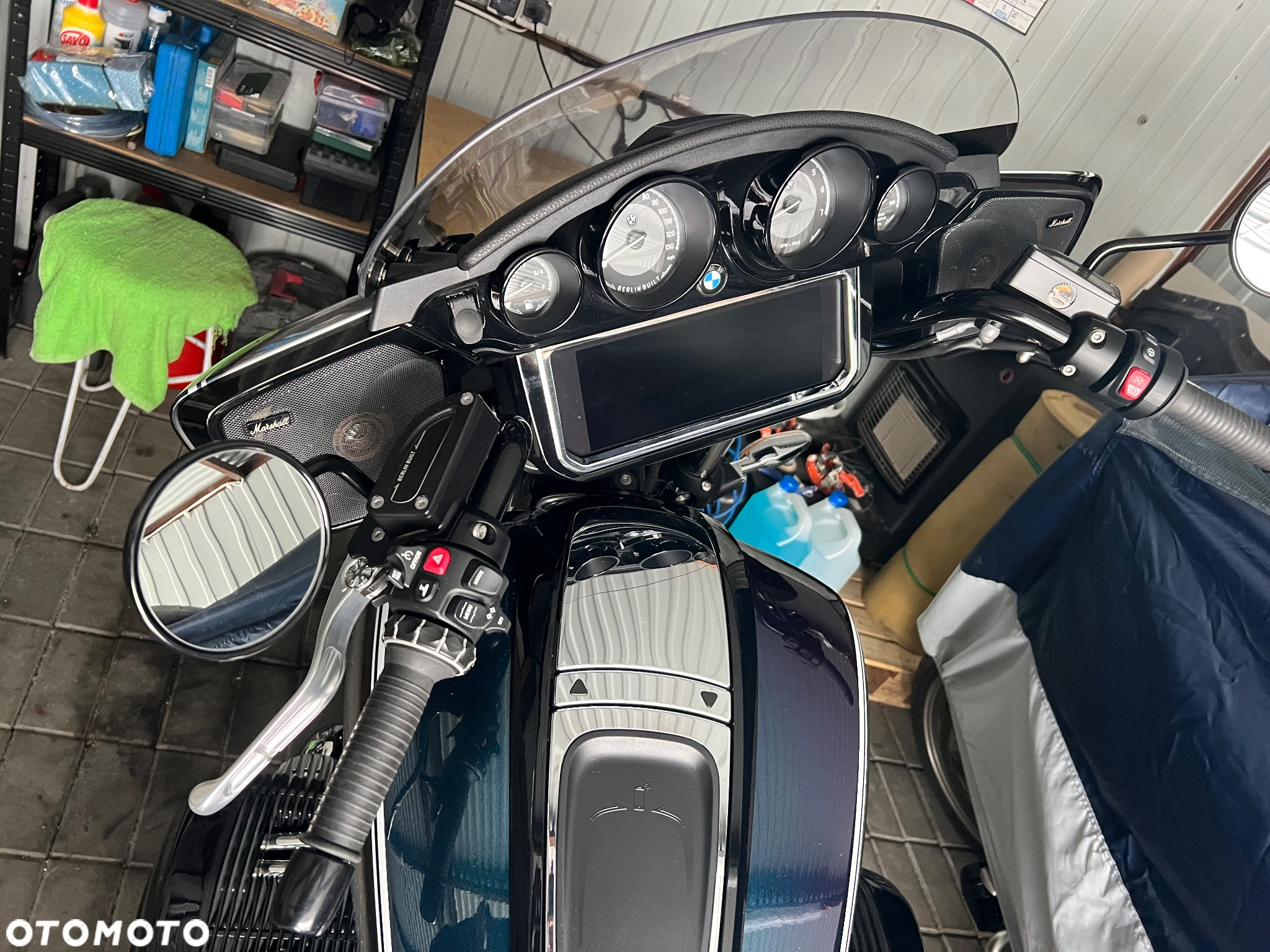BMW R - 9