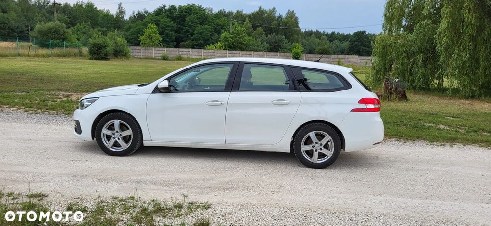 Peugeot 308 - 10