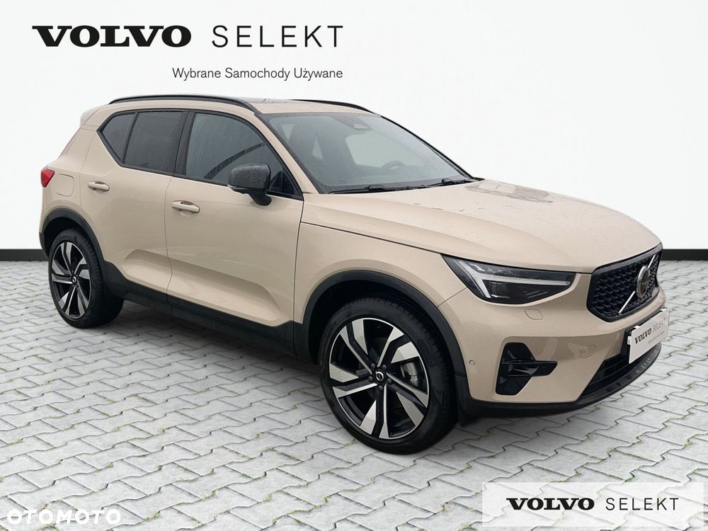 Volvo XC 40 - 4