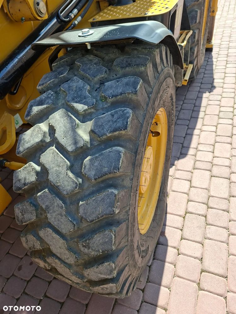 Caterpillar CAT 432 07A - 12