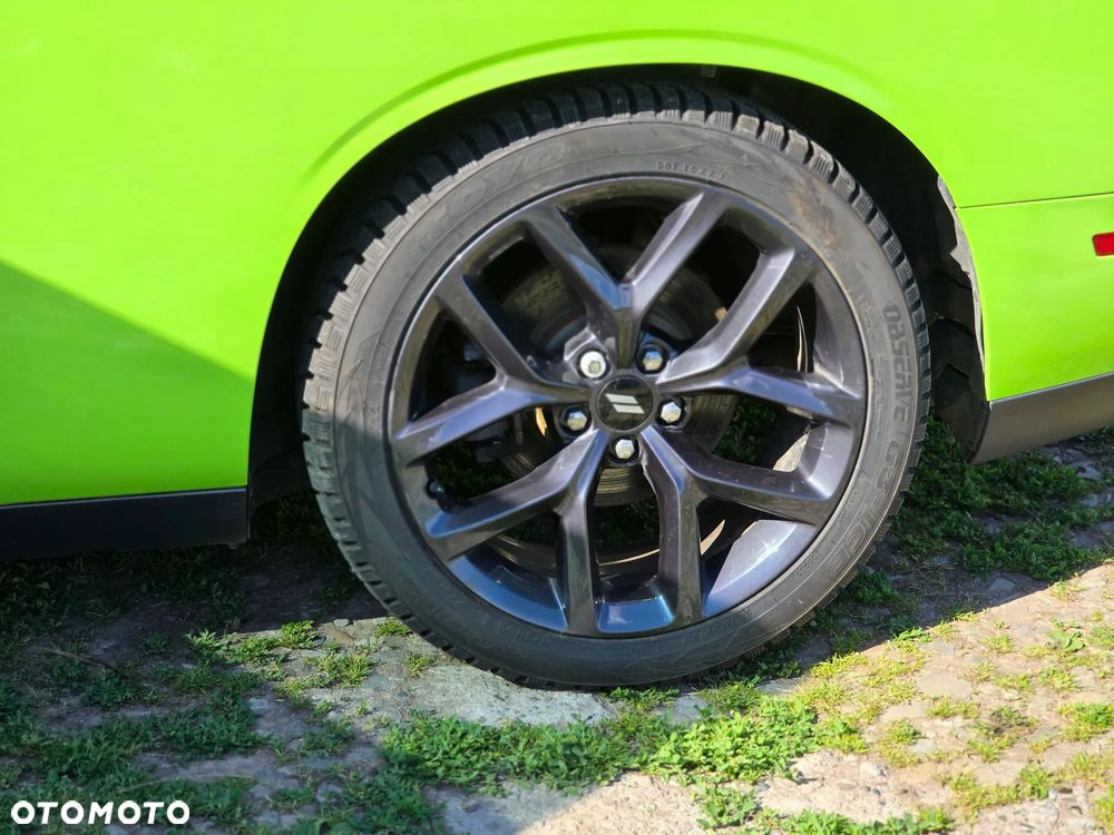 Dodge Challenger Automatik R/T Plus - 13