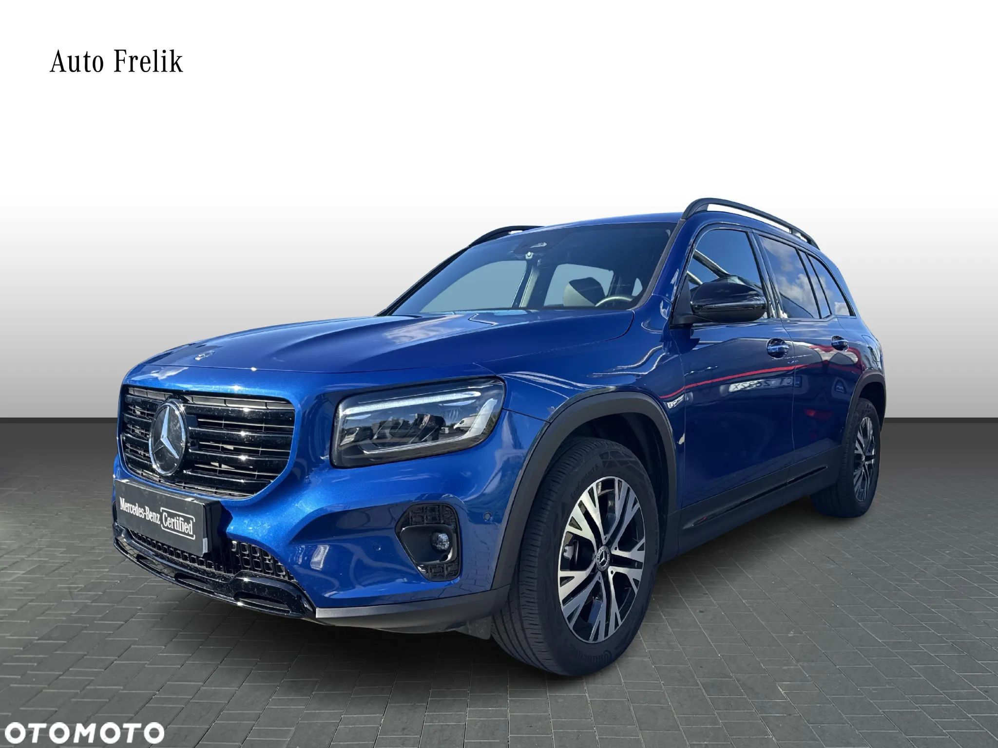Mercedes-Benz GLB - 1