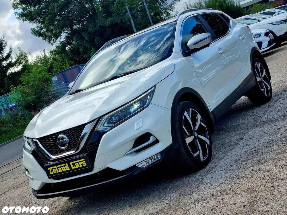 Nissan Qashqai 1.2 DIG-T Tekna Xtronic - 1