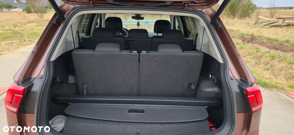 Volkswagen Tiguan - 4