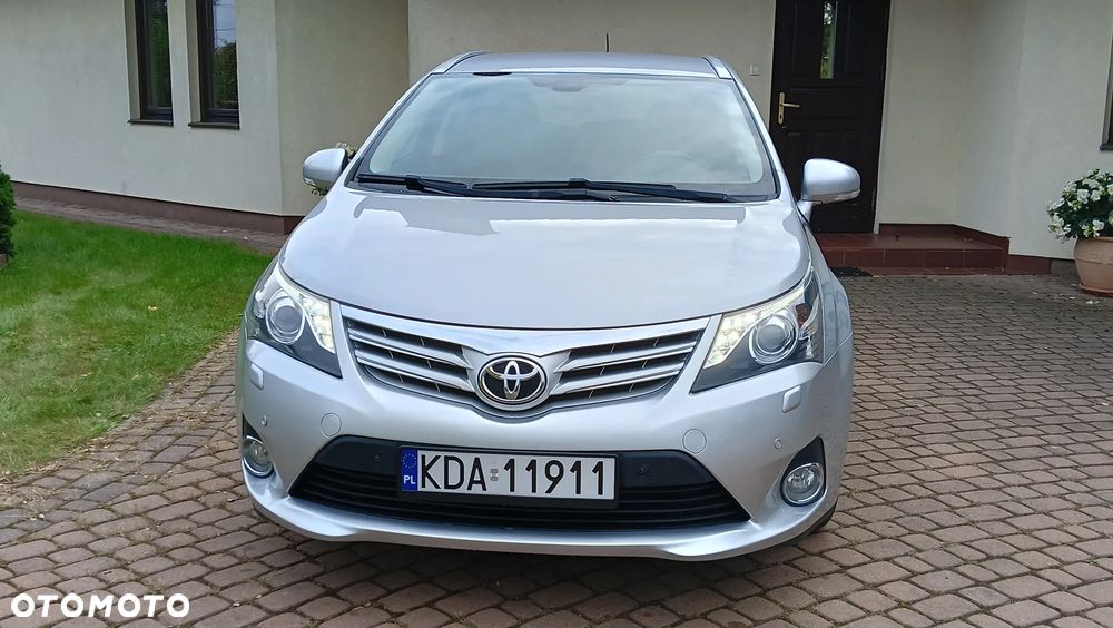 Toyota Avensis Touring Sports 1.8 Multidrive S Executive - 9