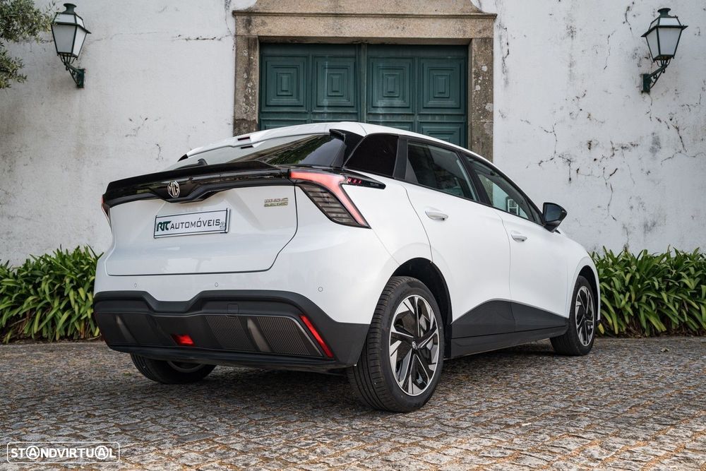 MG MG4 51 kWh Standard - 14