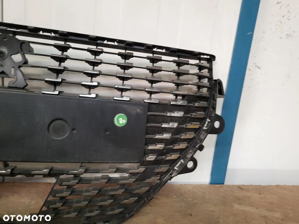 Grill atrapa zderzaka Peugeot 208 II - 3
