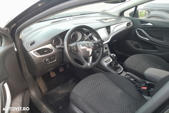 Racitor gaze MM1136G / 55570005 MM1136G / 55570005 Opel Astra K [2015 - 10