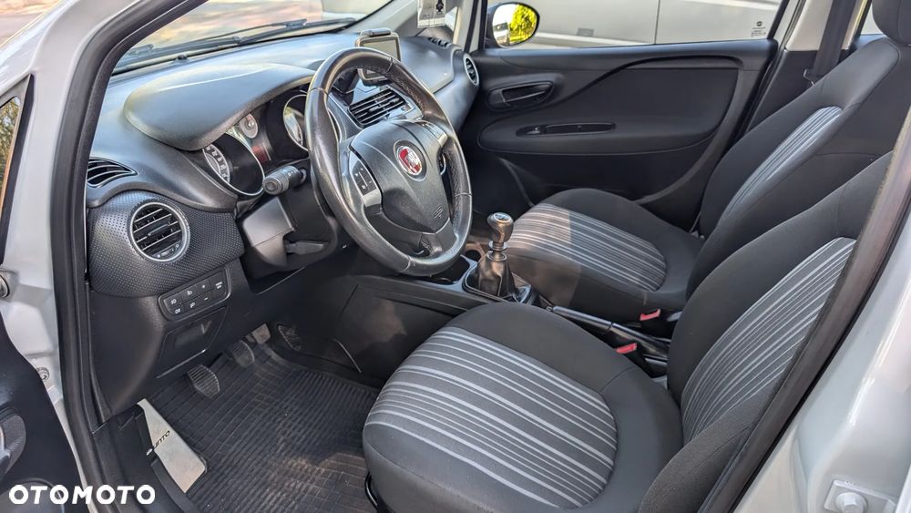Fiat Punto Evo 1.4 8V Dynamic - 8