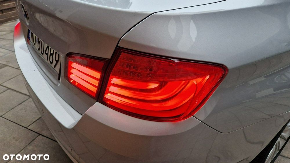 BMW Seria 5 - 32