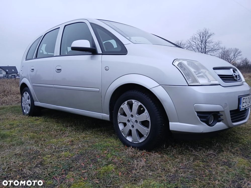 Opel Meriva 1.6 16V Cosmo - 8