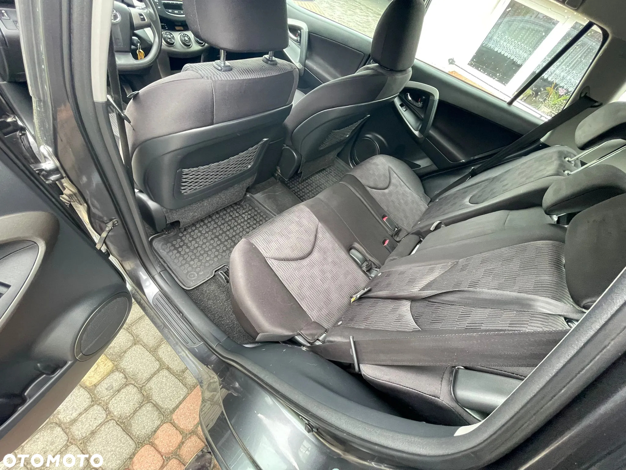 Toyota RAV4 2.0 VVT-i 2010 - 5