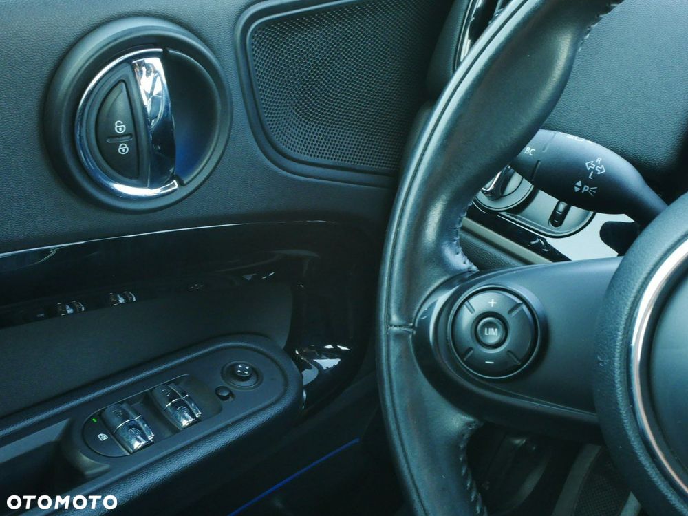 MINI Countryman Cooper D John Cooper Works Trim - 28