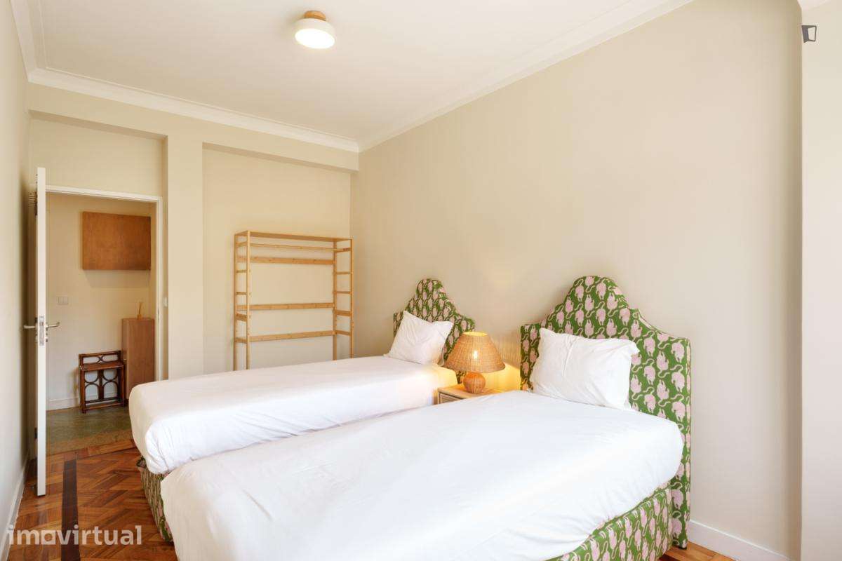 Apartamento com 2 quartos - localizado em Cedofeita Porto - Grande imagem: 4/29