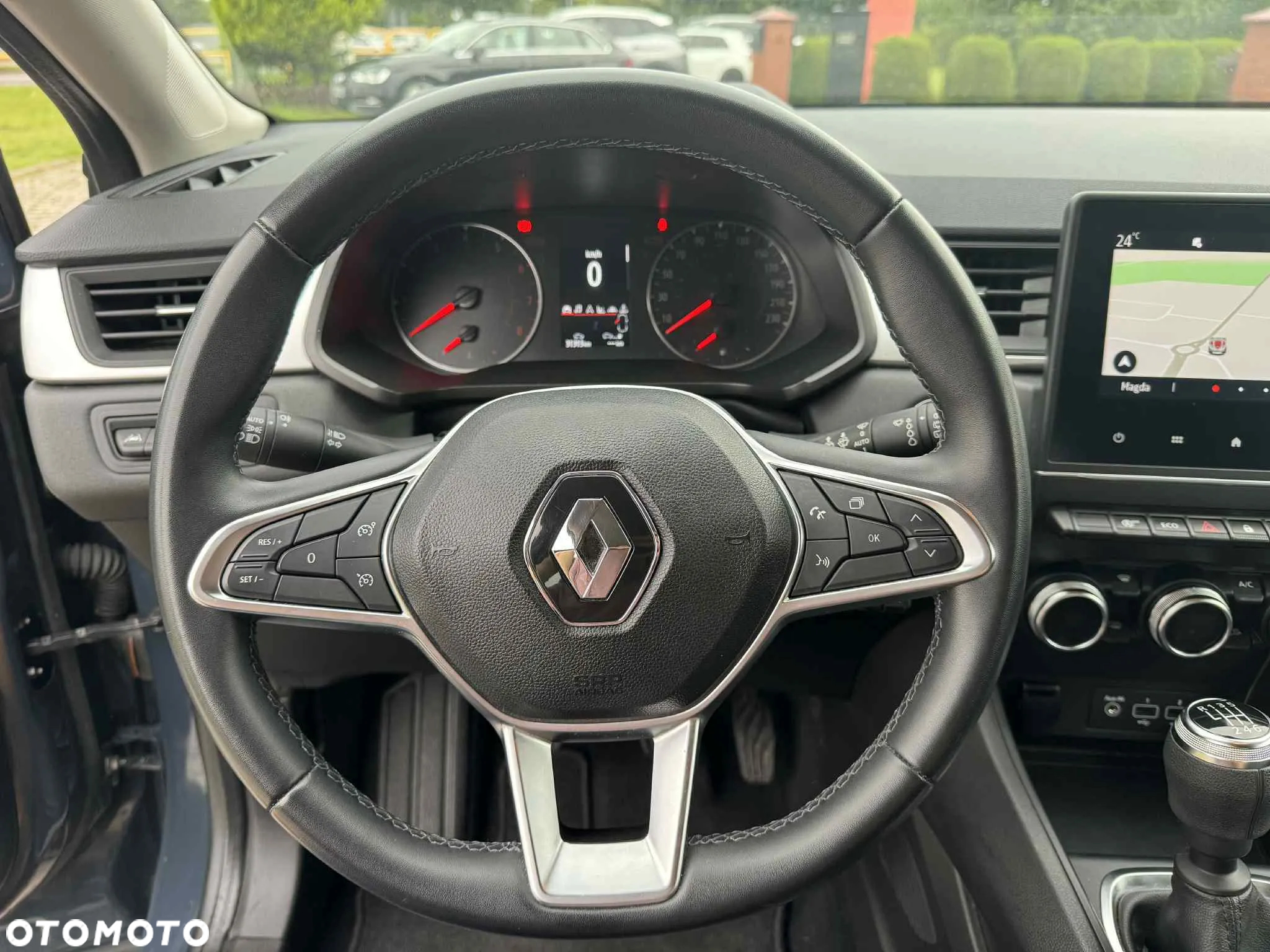 Renault Captur - 12