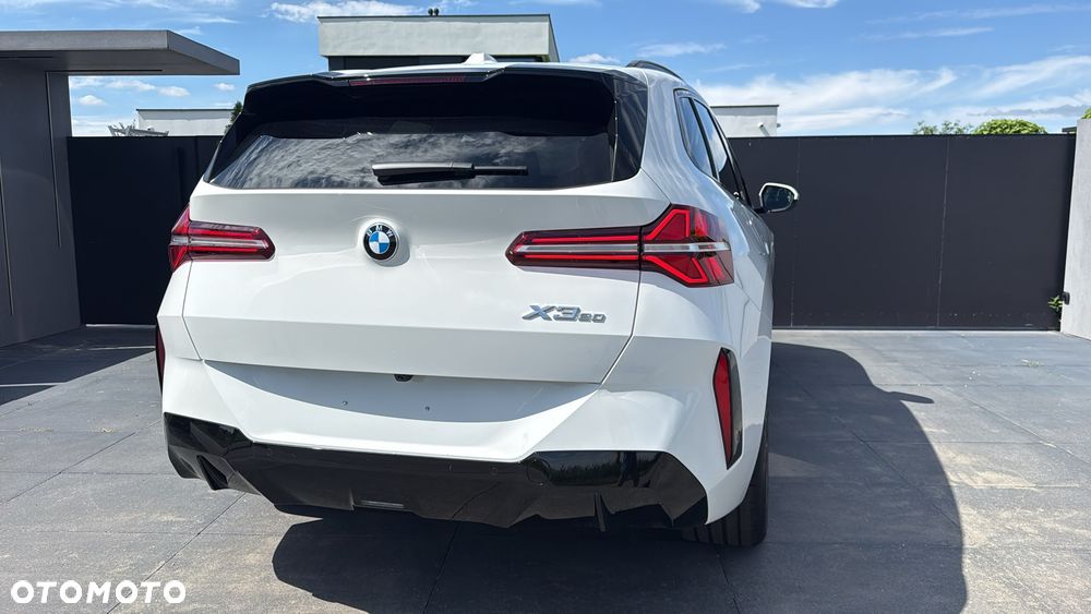 BMW X3 20 xDrive - 16