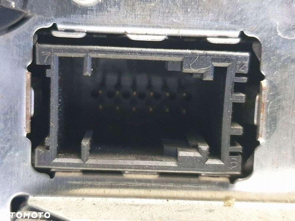 BMW F10 F11 NAWIGACJA navi CZYTNIK 9290361 oryginał - 8