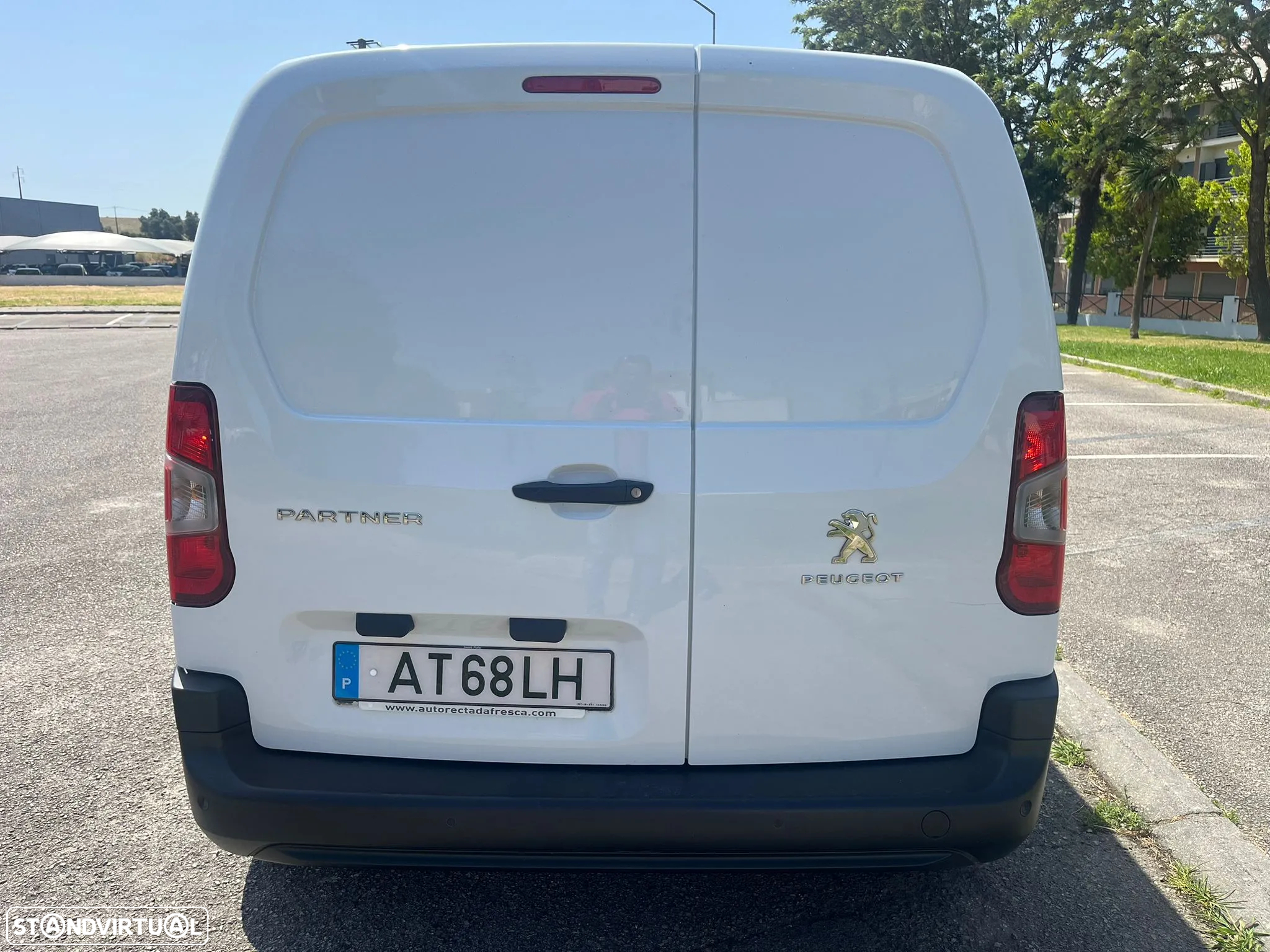 Peugeot PARTNER 1.5 HDI 102cv - AR CONDICIONADO - IVA DEDUTIVEL - 12