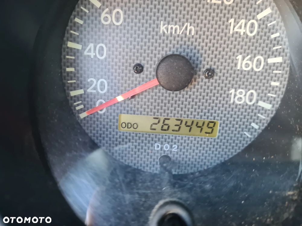 Toyota RAV4 - 37